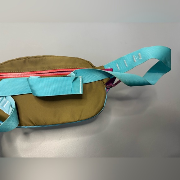 Cotopaxi Hip Pack - Picture 6 of 8